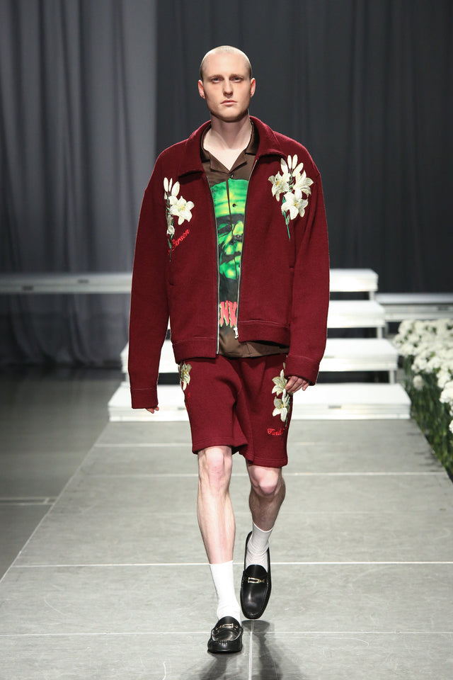 WHITE LILY EMBROIDERY SHORT PANTS / BORDEAUX