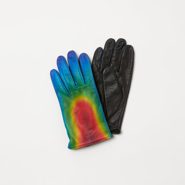 THERMOGRAPHY HANDS GLOBE