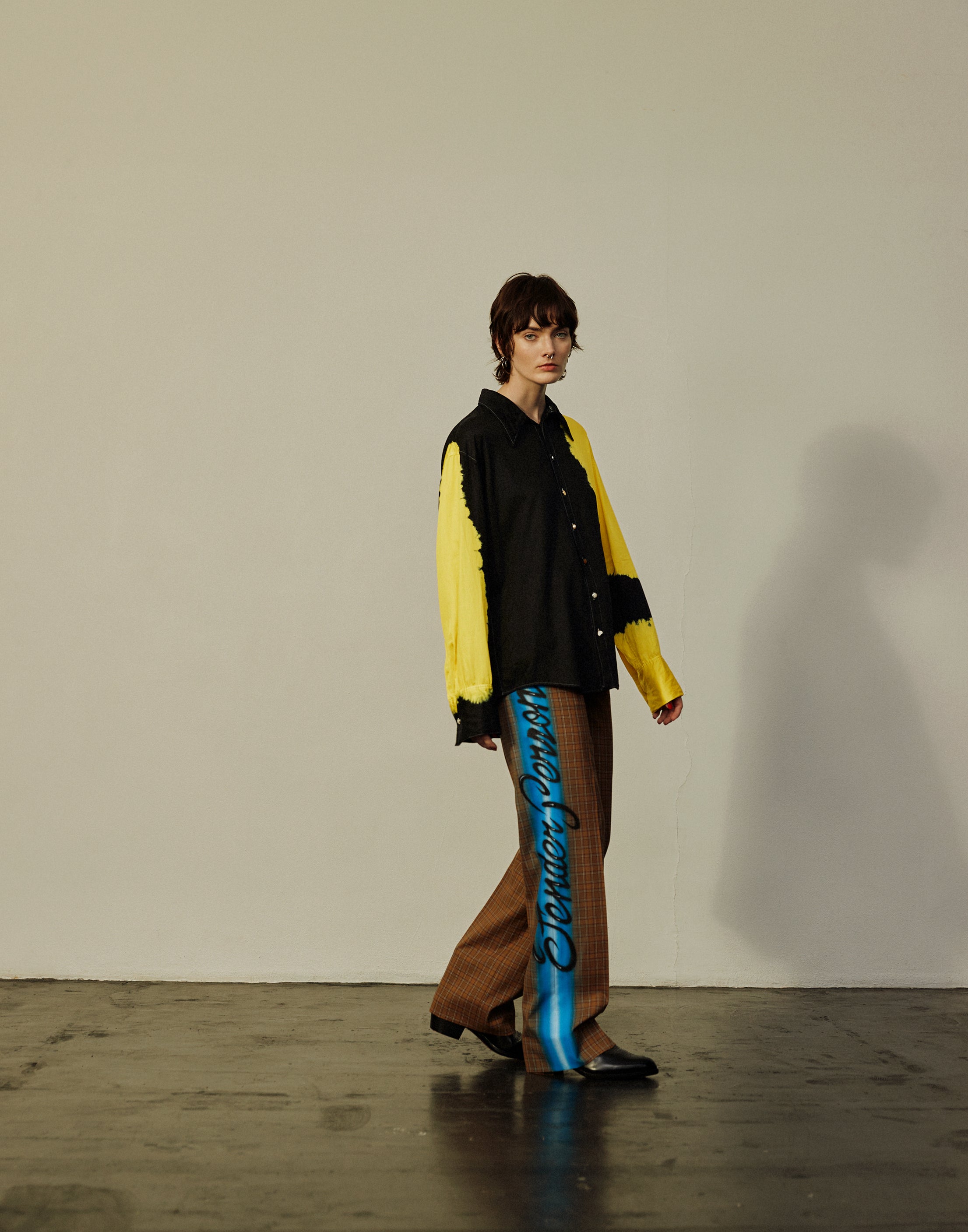 COLLECTION SS24 – TENDER PERSON