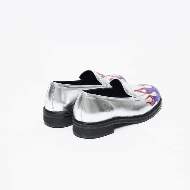 FLAME PATTERN LOAFER / SILVER